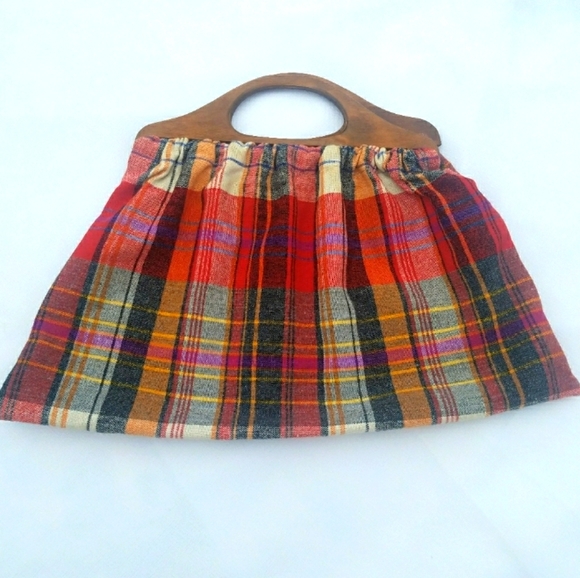 Vintage Handbags - VTG Large Wool Red Plaid Handbag Purse Wood